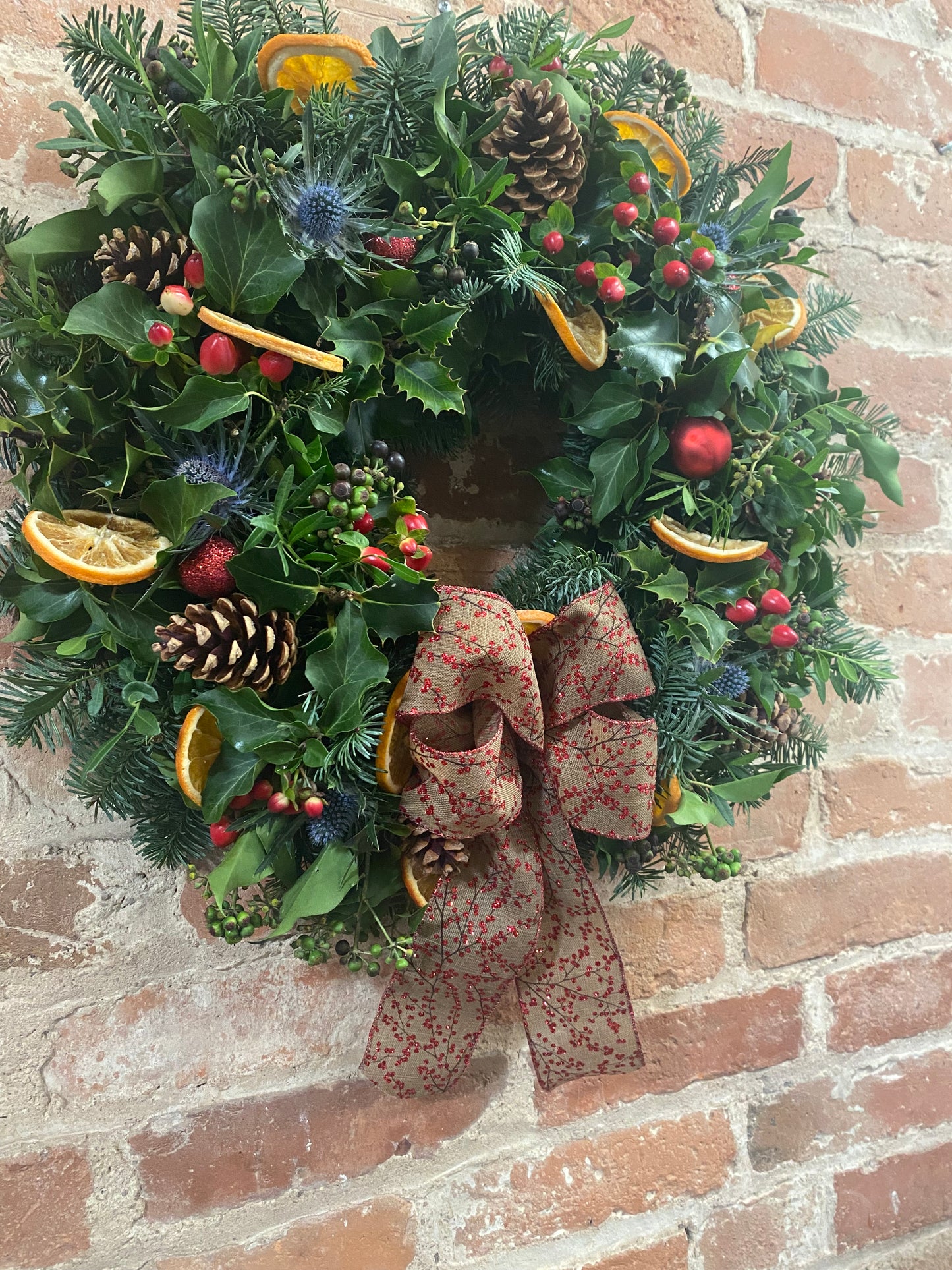 Cupid - Red and Green Fresh Christmas Door Wreath